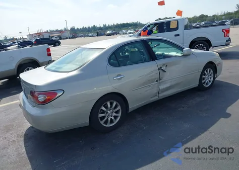 2002 Lexus Es 300 from USA, damaged, VIN JTHBF30G820010699